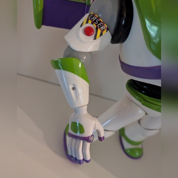 Buzz Lightyear Toy Story Disney Store Pixar Bonnie 12" Talking  Action Figure - Picture 7 of 10